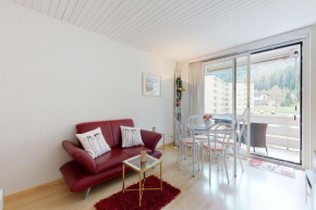 Apartment Skyline 204